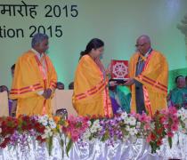 The Chairman BOG Felicitating the Chief Guest